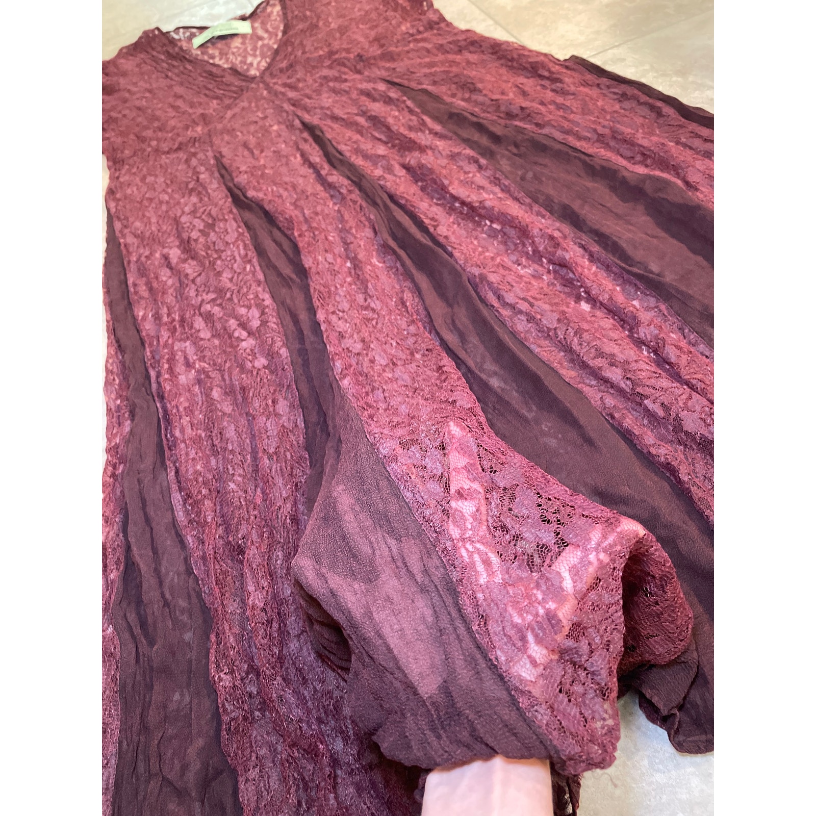 New Holy Clothing Tamara Maxi Burgundy Red Lace Rare Retired Dress 2x Overdress — image 7 of 8